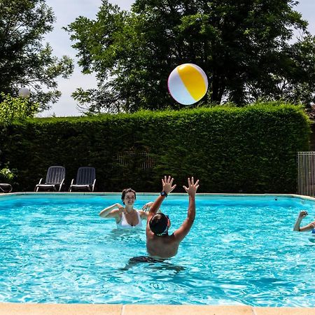 ホテル Camping Maeva Escapades Le Domaine Du Cedre Rivières エクステリア 写真