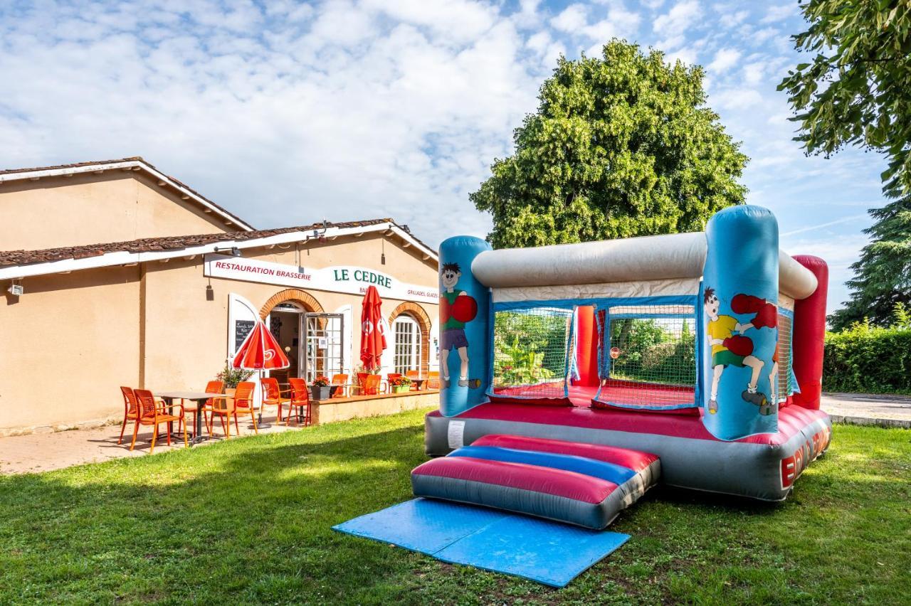 ホテル Camping Maeva Escapades Le Domaine Du Cedre Rivières エクステリア 写真